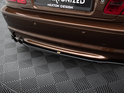 Maxton Design Central Rear Splitter (Vertical Bars) BMW 3 E46 Coupe M-Pack - Carbon Look