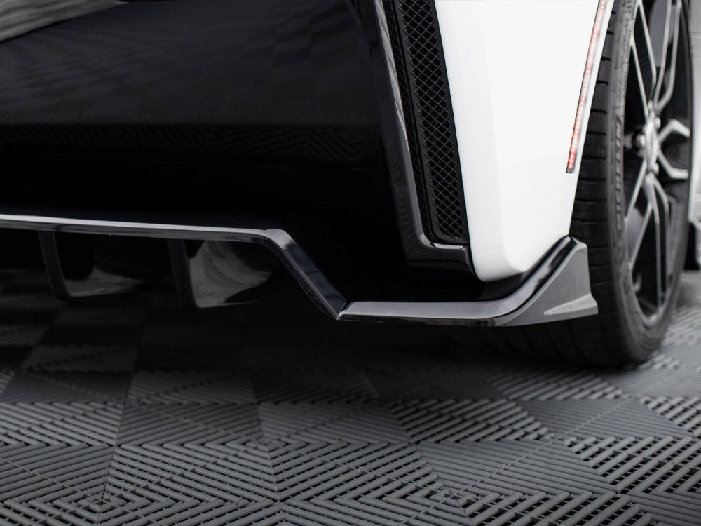 Maxton Design Central Rear Splitter (Vertical Bars) + Rear Side Splitters Chevrolet Corvette C7