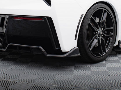 Maxton Design Central Rear Splitter (Vertical Bars) + Rear Side Splitters Chevrolet Corvette C7