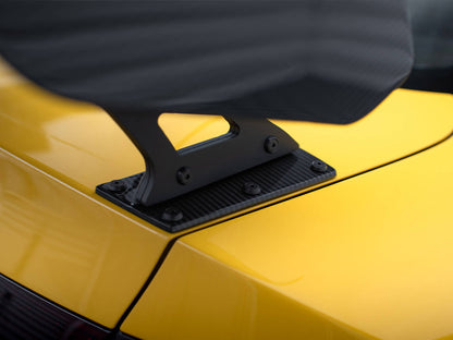 Maxton Design Carbon Spoiler With External Brackets Uprights + LED Audi A5 Coupe 8T