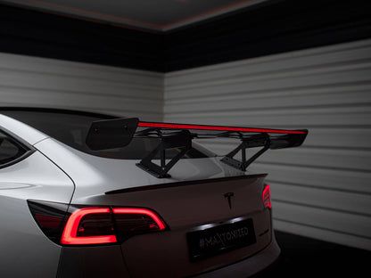 Maxton Design Carbon Spoiler + LED Tesla Model 3