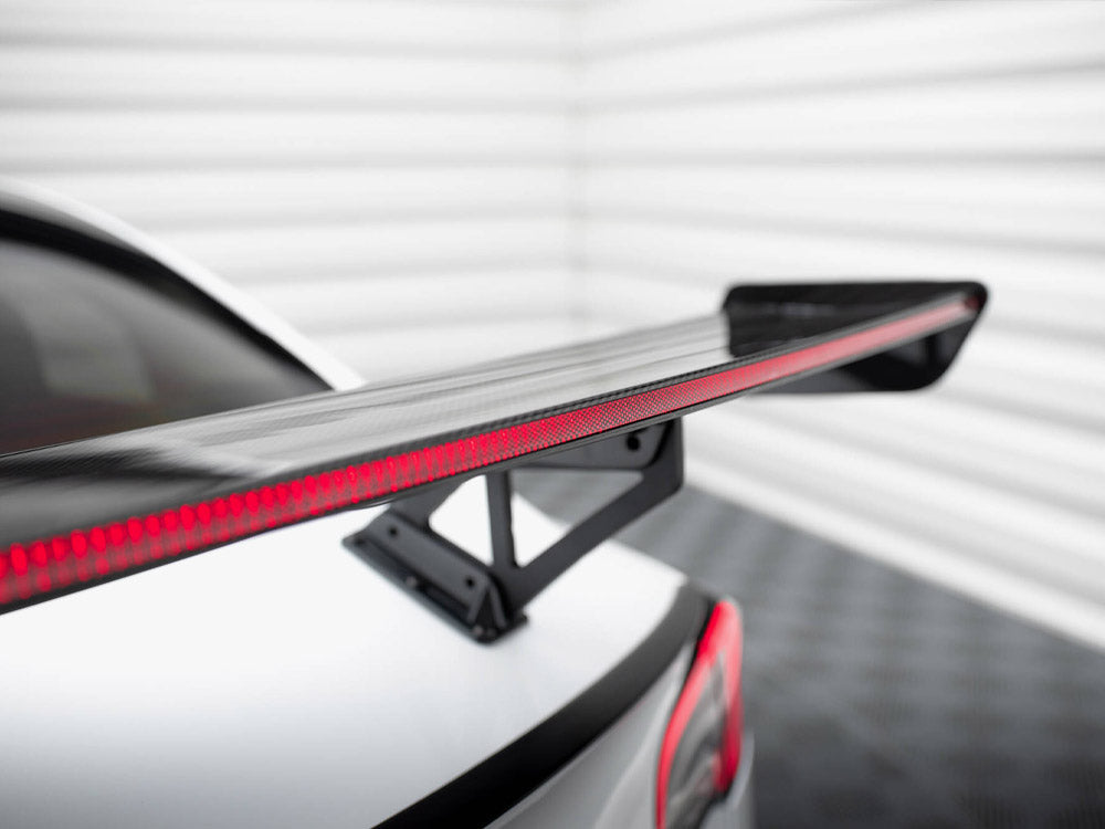 Maxton Design Carbon Spoiler + LED Tesla Model 3
