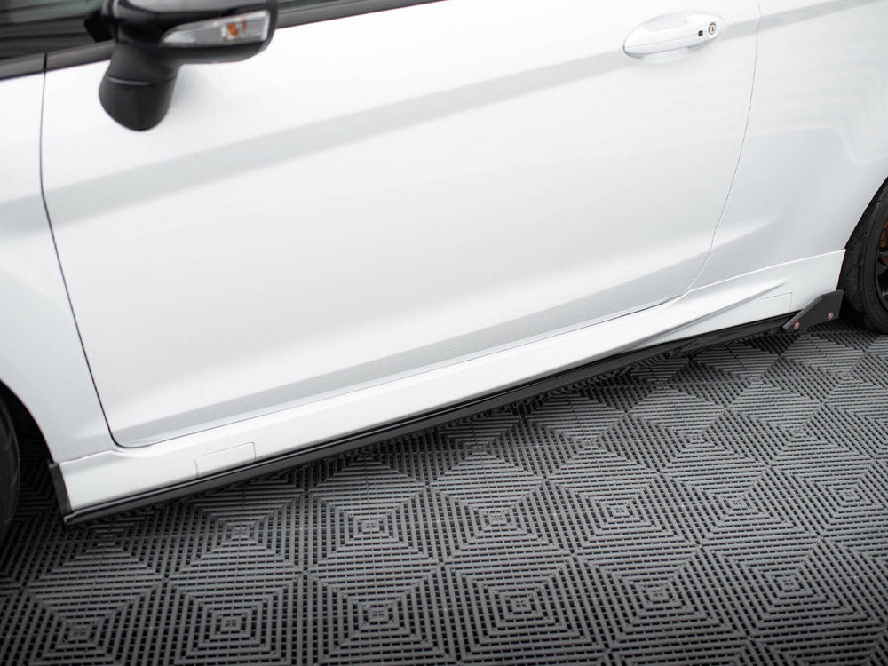Maxton Design Side Skirts Diffusers V.4 + Flaps Ford Fiesta ST / ST-Line Mk7