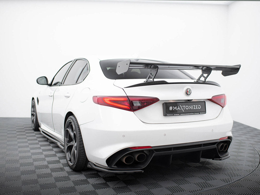 Maxton Design Carbon Spoiler Alfa Romeo Giulia Quadrifoglio