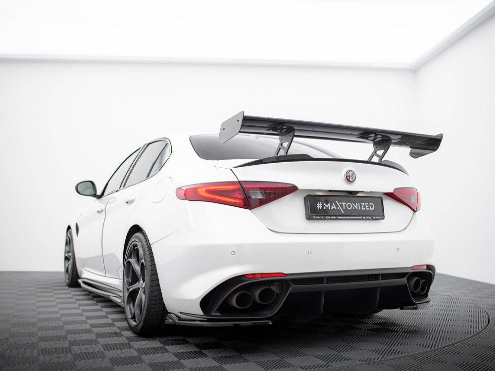 Maxton Design Carbon Spoiler Alfa Romeo Giulia Quadrifoglio