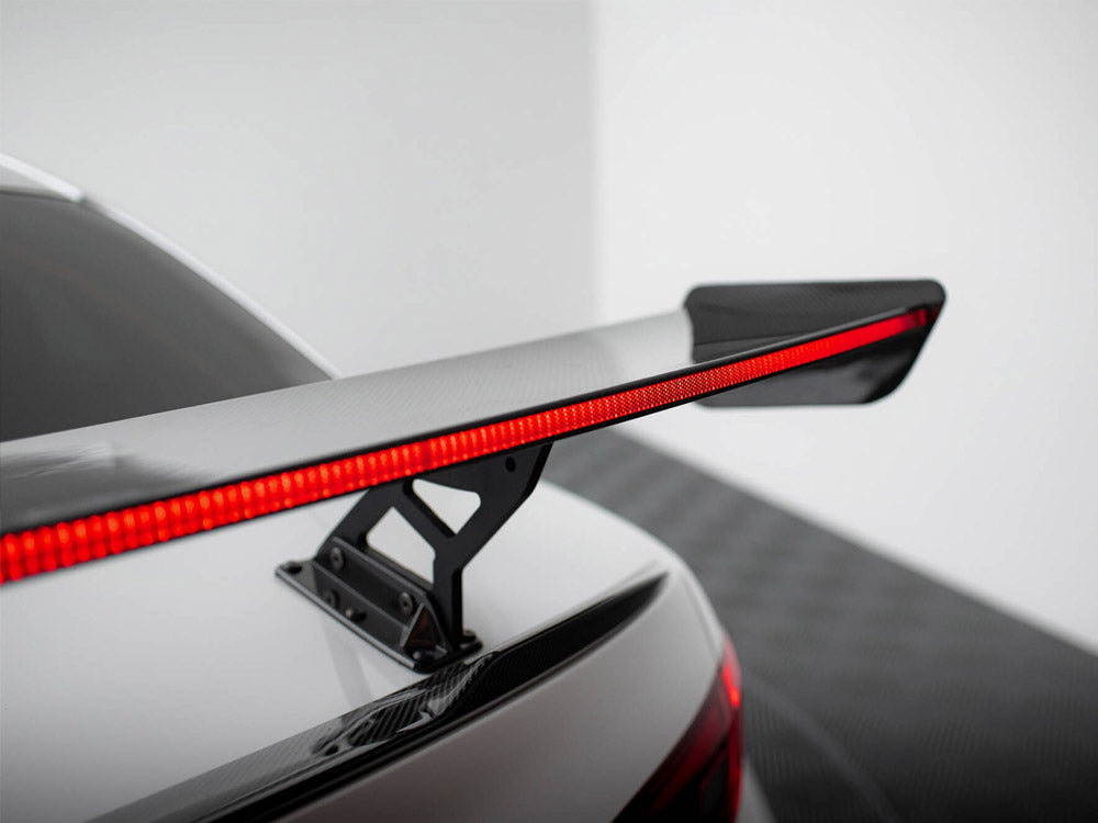 Maxton Design Carbon Spoiler + LED Alfa Romeo Giulia Quadrifoglio