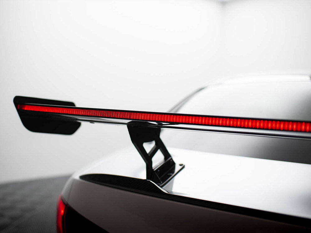 Maxton Design Carbon Spoiler + LED Alfa Romeo Giulia Quadrifoglio