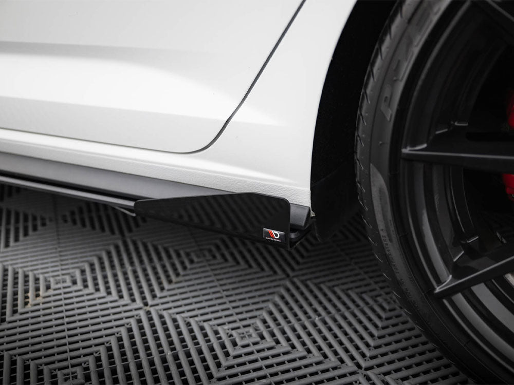 Maxton Design Street PRO Side Skirts Diffusers + Flaps Volkswagen Jetta GLI Mk7