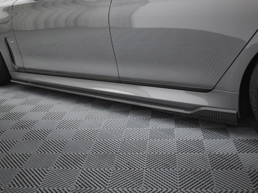 Maxton Design Carbon Fiber Side Skirts BMW 7 M-Pack G11 Facelift