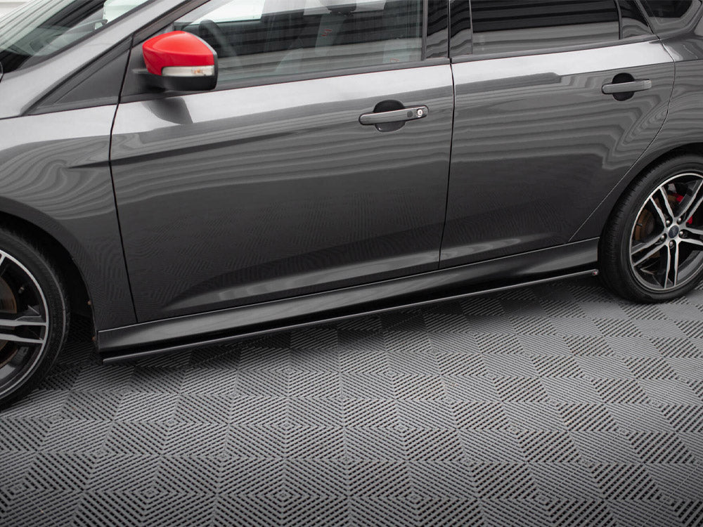 Maxton Design Side Skirts Diffusers Ford Focus ST / ST-Line Mk3 / Mk3 FL Hatchback / Estate