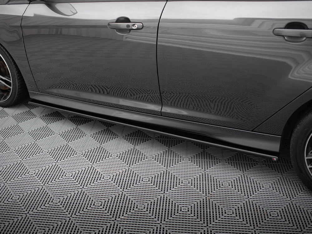 Maxton Design Side Skirts Diffusers Ford Focus ST / ST-Line Mk3 / Mk3 FL Hatchback / Estate