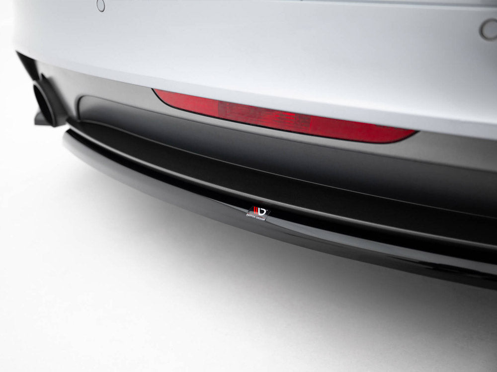 Maxton Design Central Rear Splitter Audi TT S-Line 8J Facelift