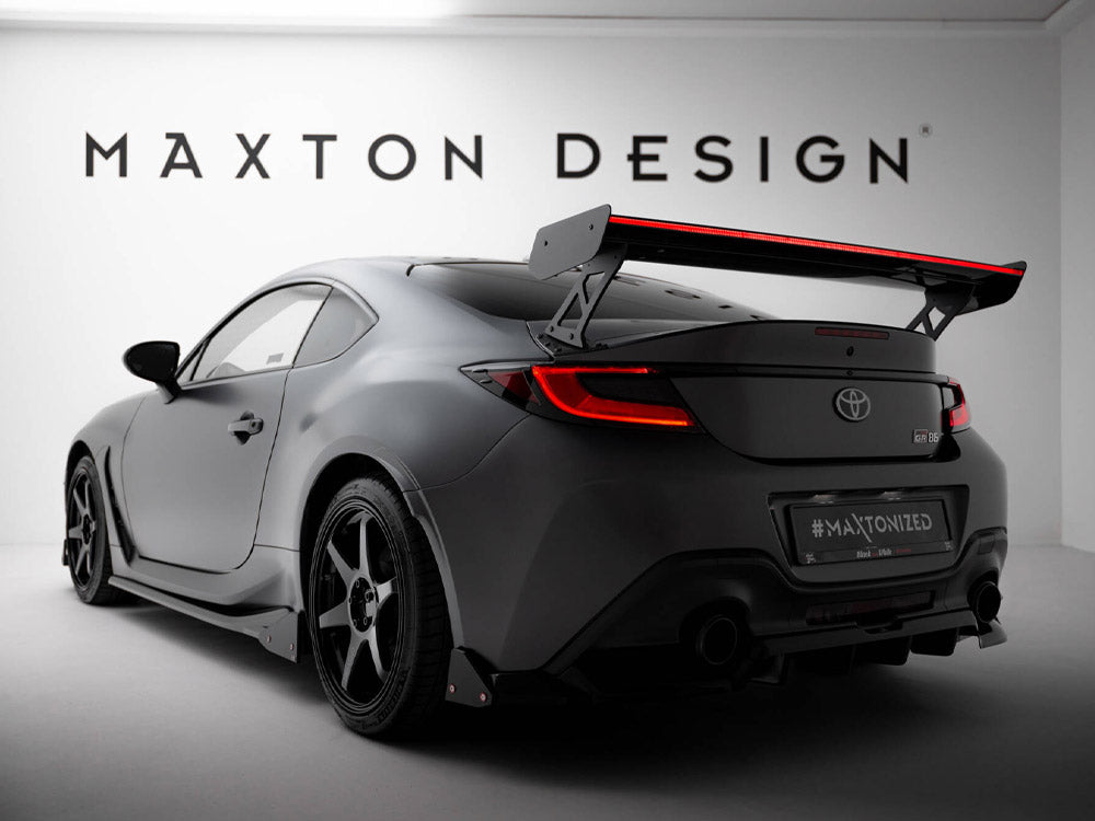 Maxton Design Carbon Spoiler With External Brackets Uprights + LED Toyota GR86