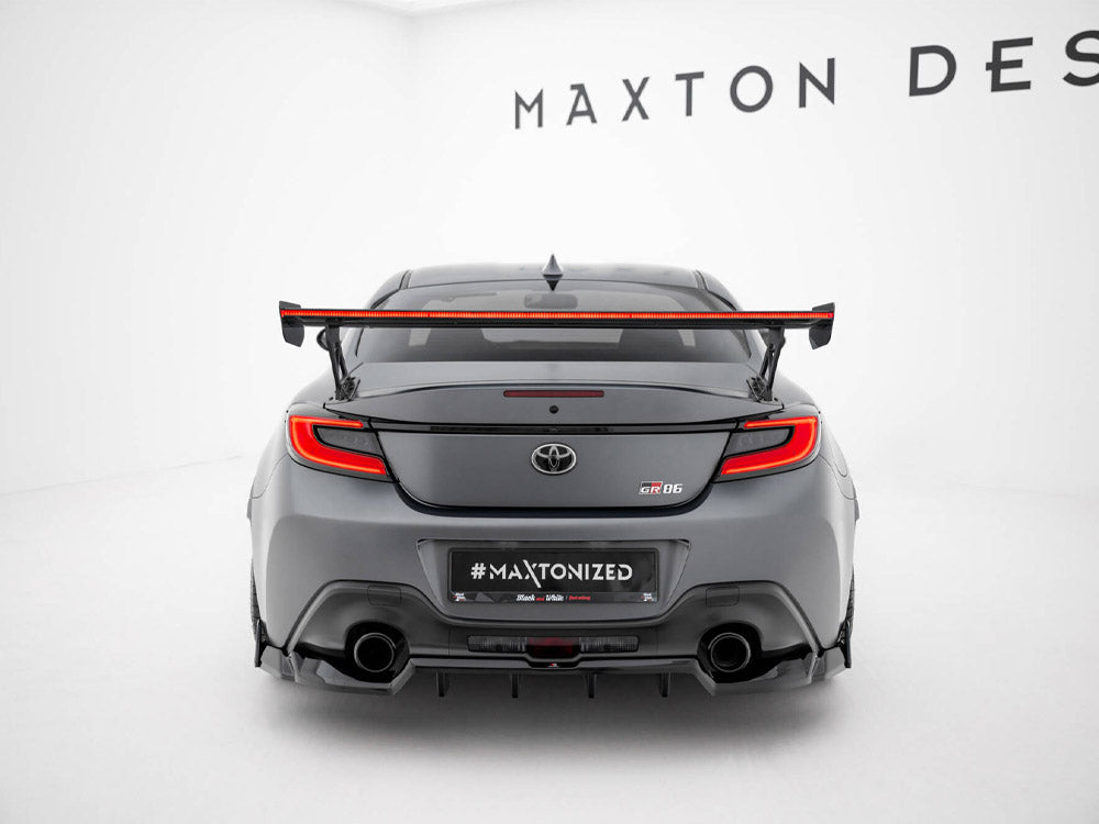 Maxton Design Carbon Spoiler With External Brackets Uprights + LED Toyota GR86