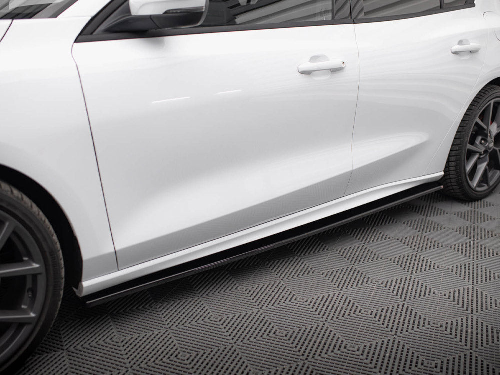Maxton Design Side Skirts Diffusers V.1 Ford Focus ST / ST-Line Mk4 Facelift