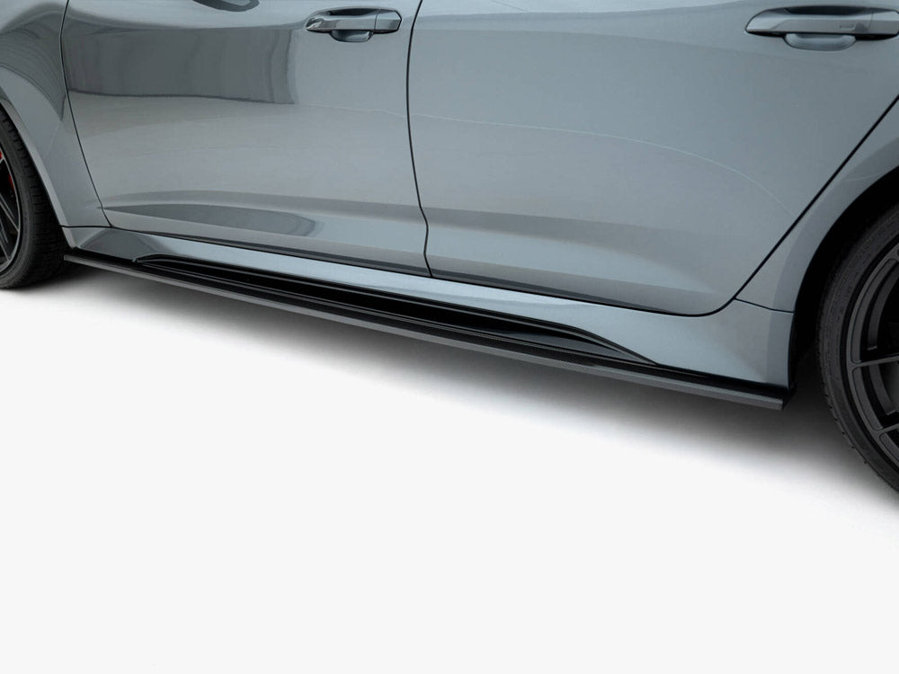 Maxton Design Carbon Fiber Side Skirts Audi RS6 C8 / RS7 C8