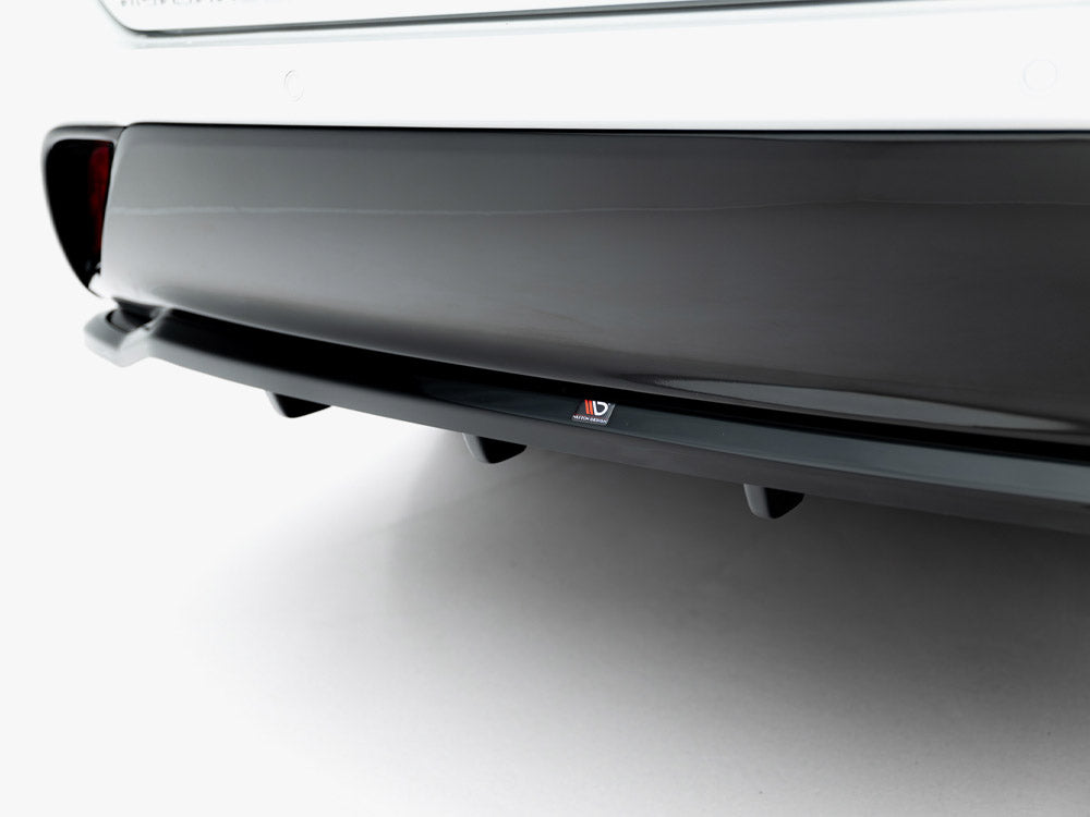 Maxton Design Rear Splitter (Vertical Bars) Toyota Highlander Mk4