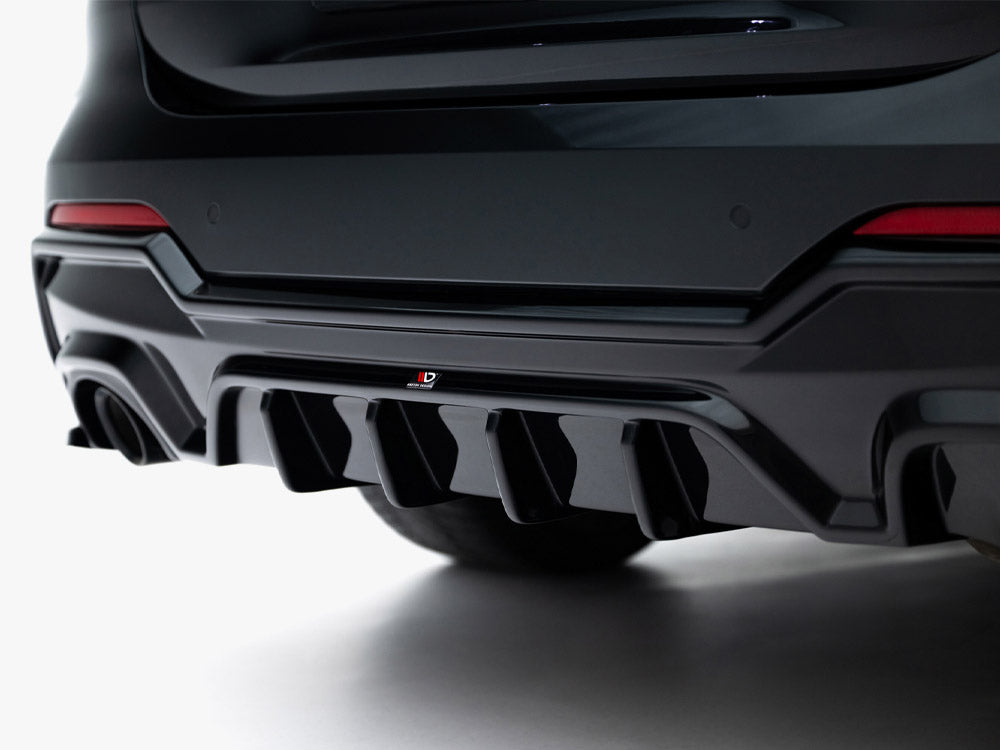 Maxton Design Rear Valance BMW 4 M-Pack G22 / G23 / G22 Facelift / G23 Facelift