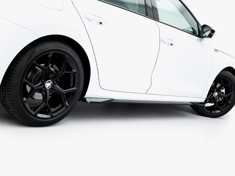 Maxton Design Side Skirts Diffusers Skoda Octavia Sportline Liftback / Estate Mk4 Facelift