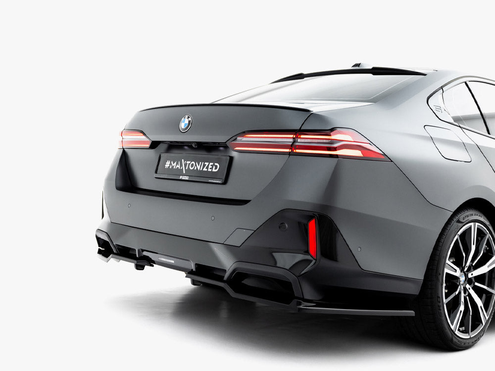 Maxton Design Rear Splitter (Vertical Bars) V.2 BMW 5 / i5 M-Pack Sedan / Touring G60 / G61