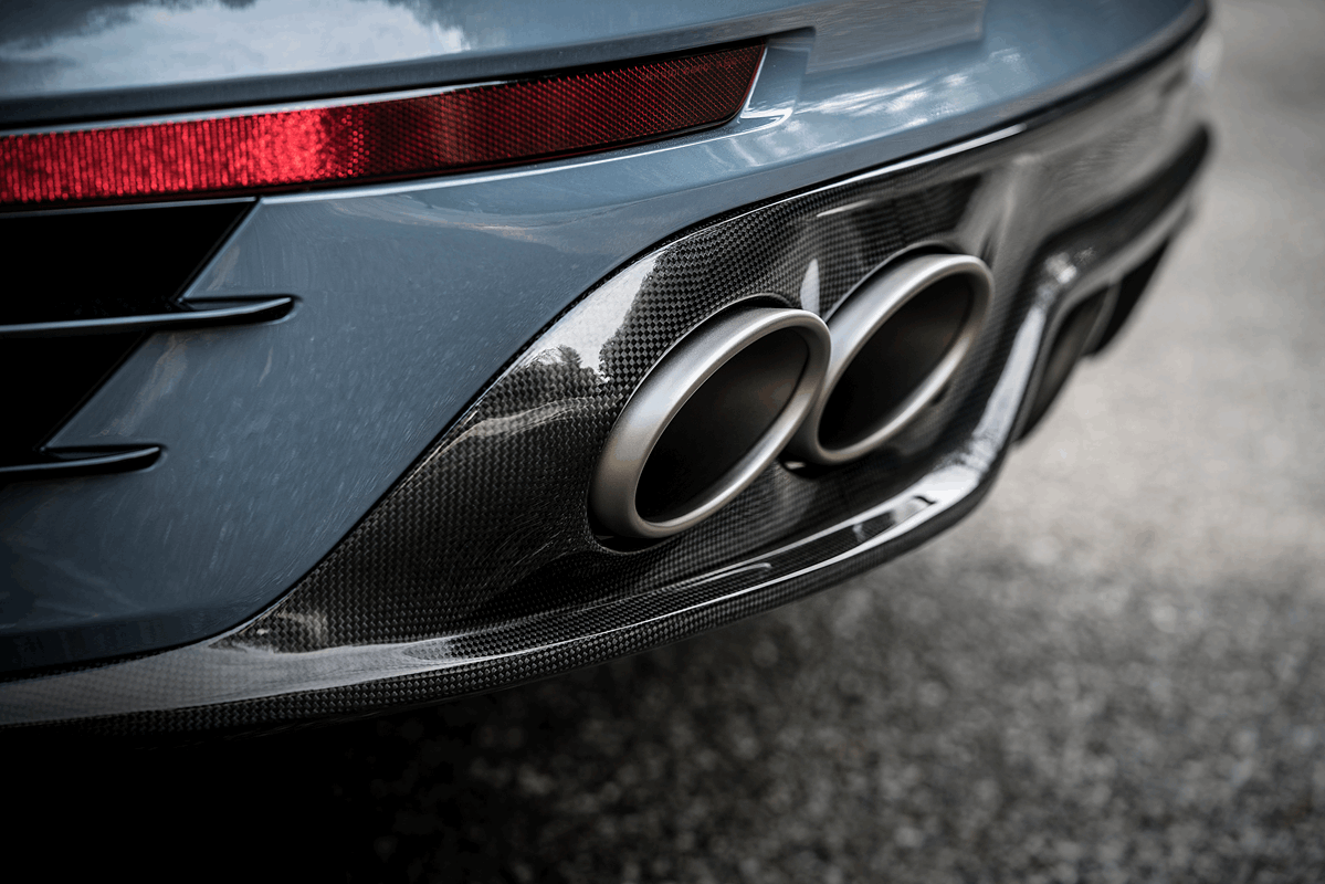 Porsche 911 Turbo / Turbo S (991.2) | Akrapovic | Rear Carbon Diffuser (High Gloss) - TMC Motorsport