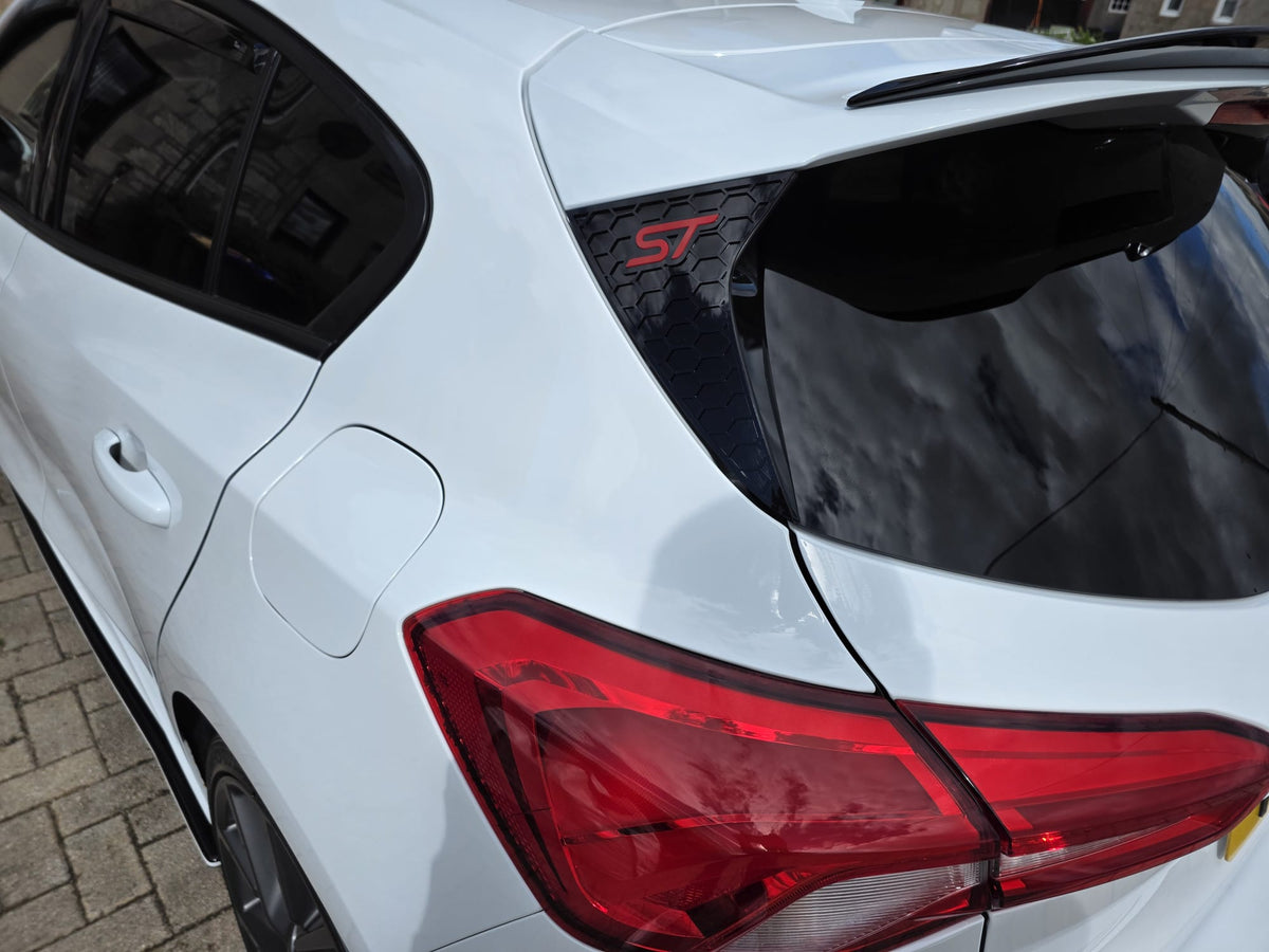 Ford Puma MK2 (ST & ST Line) Rear Window Side Cover (Hex Design)