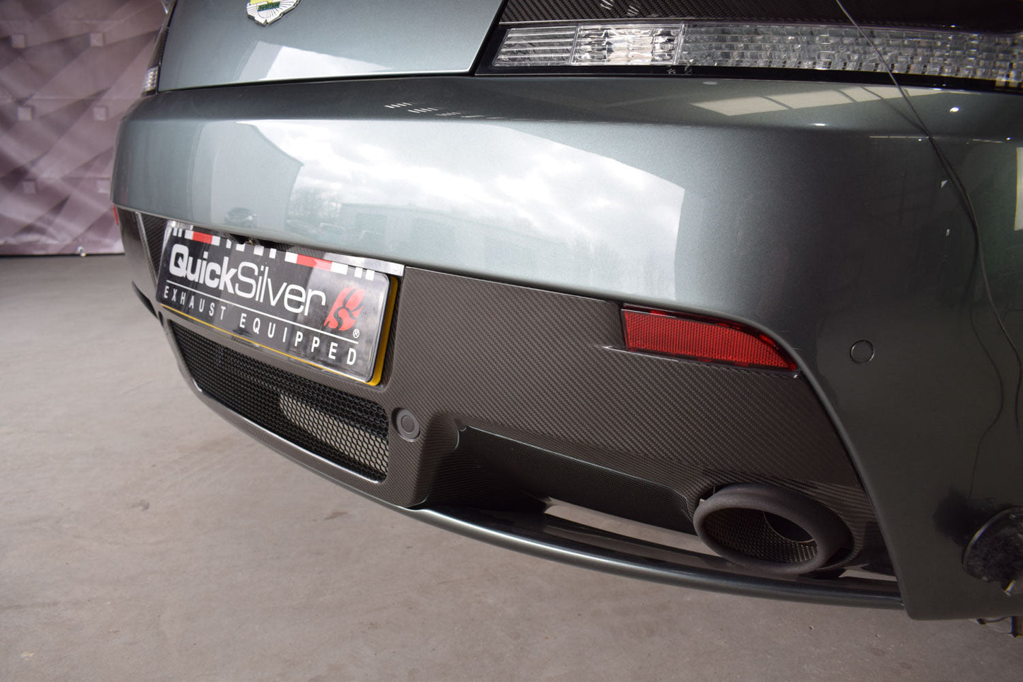 Aston Martin V8 Vantage inc. AMR - Titanium Ultralight Rear Exhaust Section (2005-18)