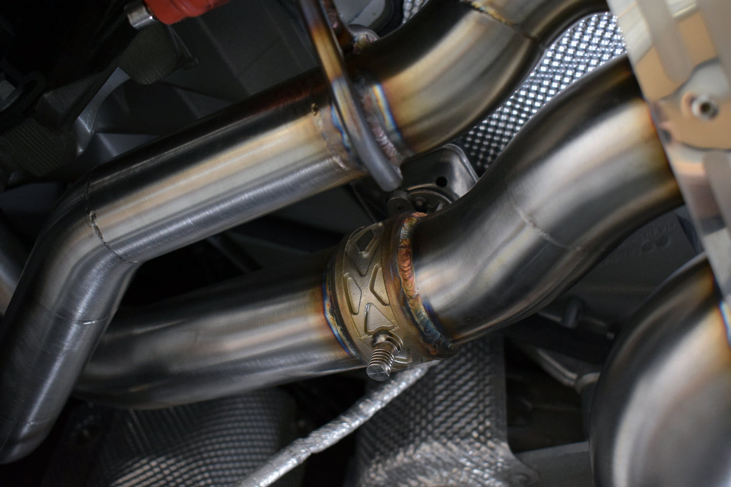 Aston Martin DBX 707 Titan Sport Exhaust with Sound Architect™ (2022 on)