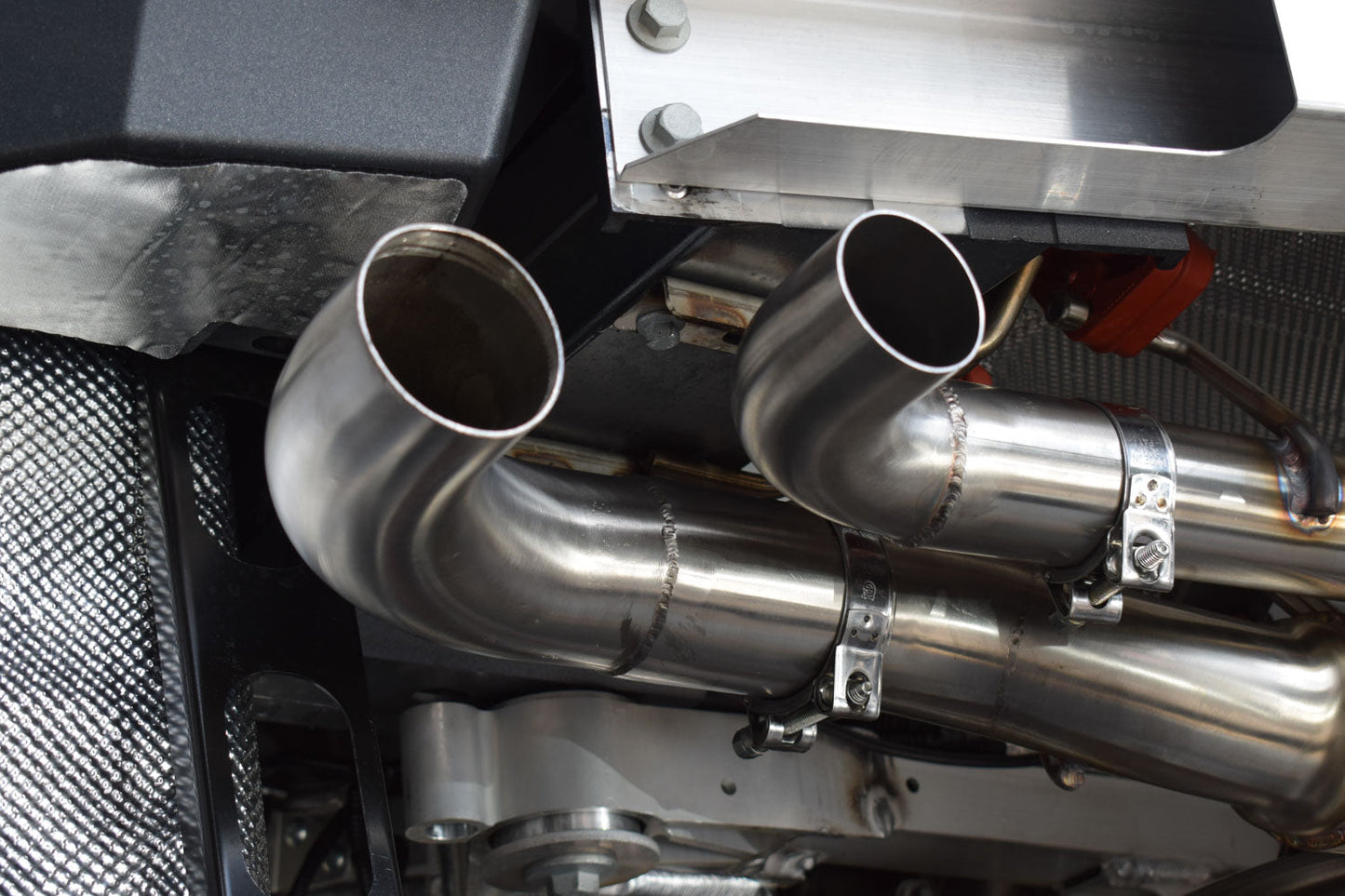 Aston Martin V8 Vantage - Titan Sport Exhaust System with Sound Architect™ (2024 on)