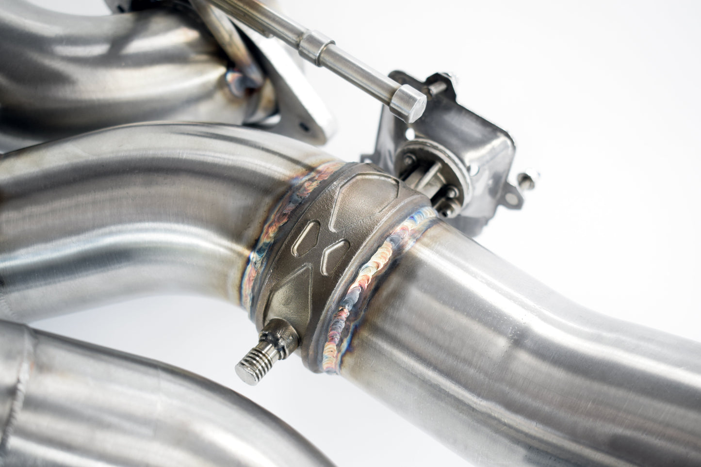 Aston Martin V12 Vanquish - Titan Sport System with Sound Architect® (2025 on)