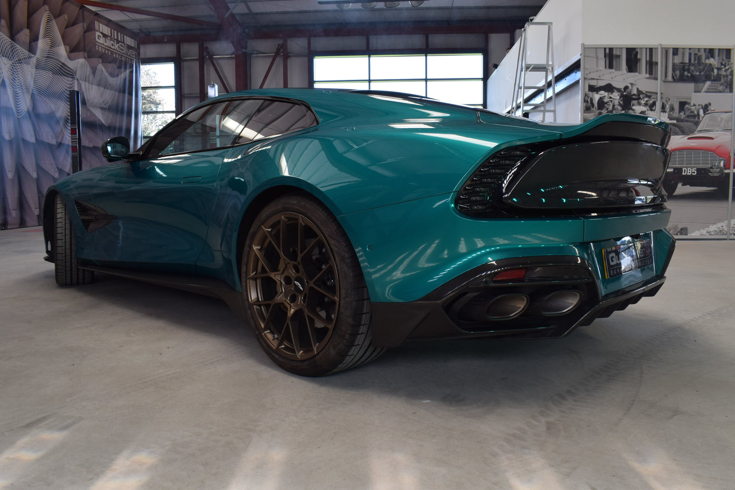 Aston Martin V12 Vanquish - Titan Sport System with Sound Architect® (2025 on)