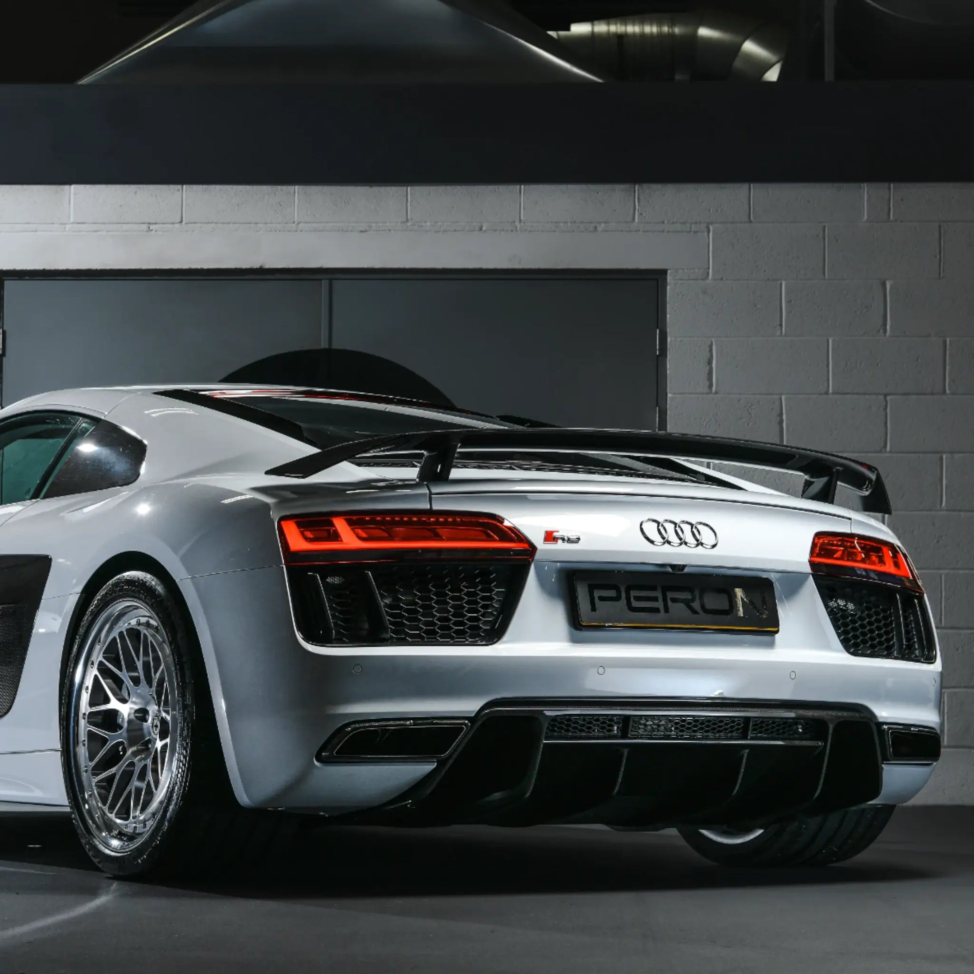 Audi R8 Coup / Spyder 5.2 FSI | 2016”2018 | Akrapovic | Slip-On Line (Titanium) - TMC Motorsport