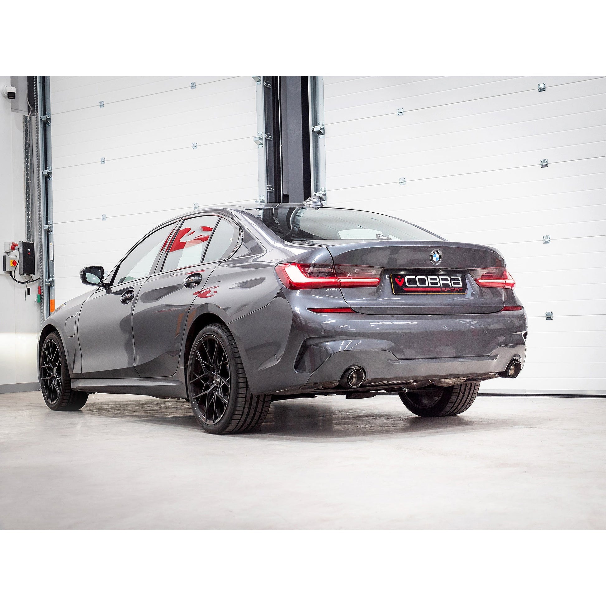 Cobra Sport BMW 330e Touring (G21) (19>) Non-Valved Venom Dual Exit Rear Axle Back Performance Exhaust - TMC Motorsport