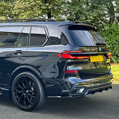 BMW X7 G07 LCI 2023+ Rear Roof Spoiler In Gloss Black