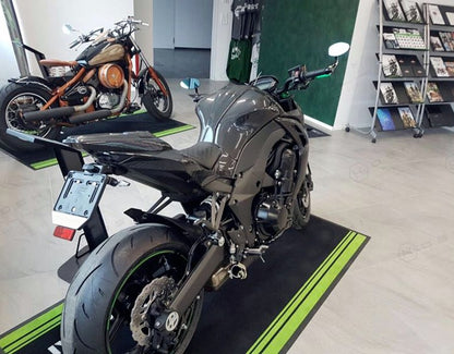 Kawasaki Z1000 Single-Seat Green Design - Carbon Fibre