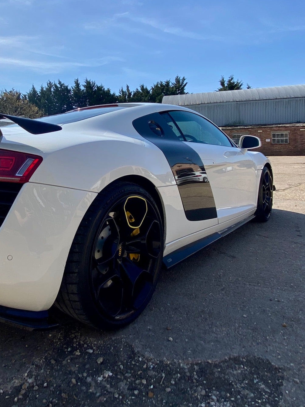 Audi R8 Gen 1 Pre Facelift - Side Skirt Splitters - TMC Motorsport