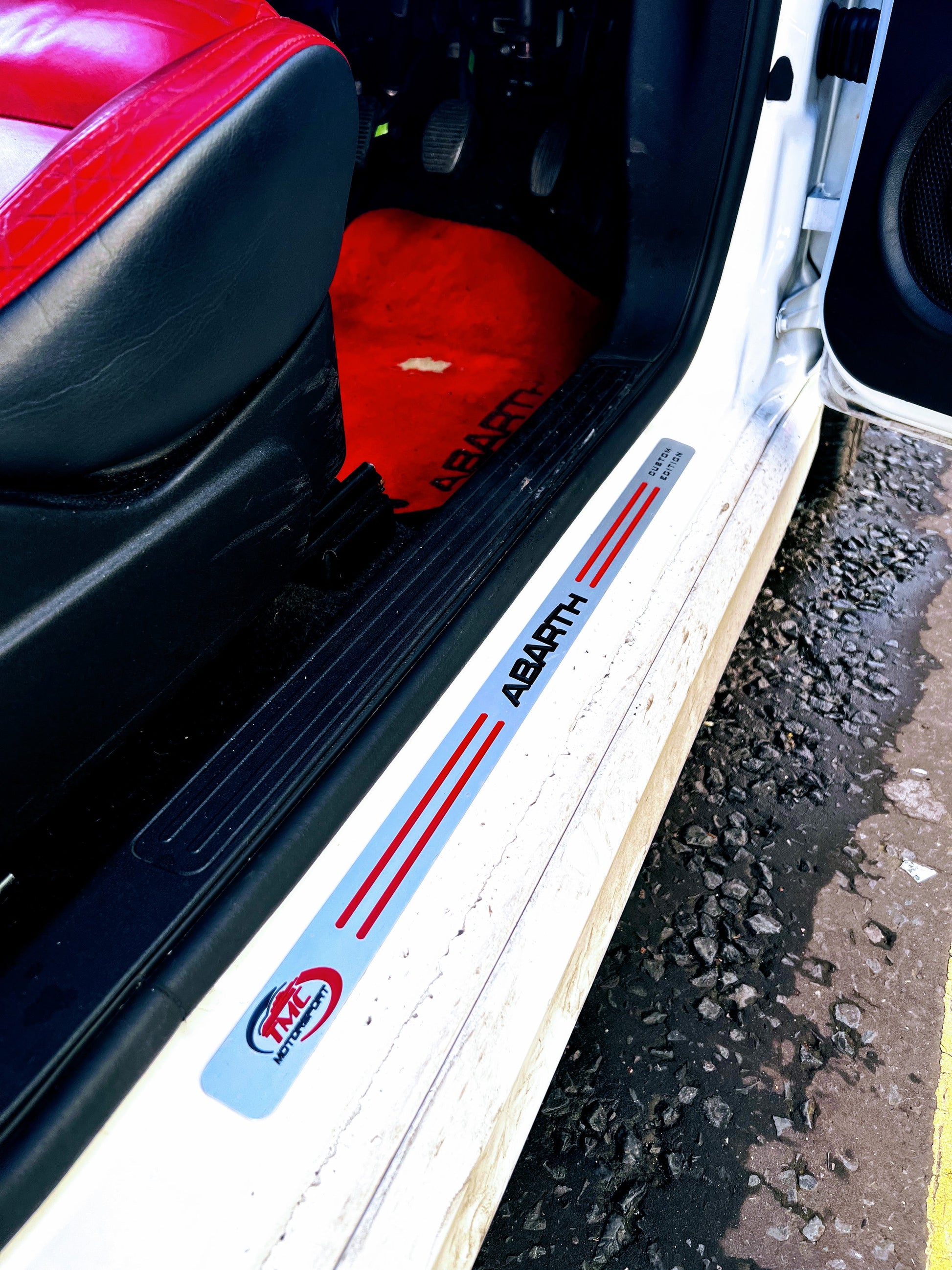 Abarth 500 / 595 / 695 TMC Custom Sills and Plaque - Abarth Tuning