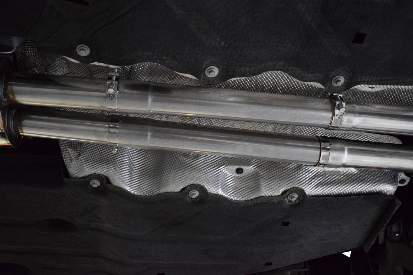 Land Rover Defender P300 and P400 E 90, 110 OR 130 - Sport System with Sound Architect™ (2021 on)