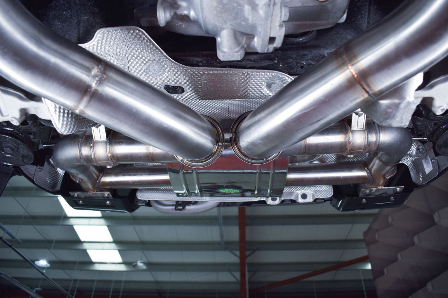 Land Rover Defender OCTA 110 P635 - Sport Exhaust System with Sound Architect™ (2025 on)