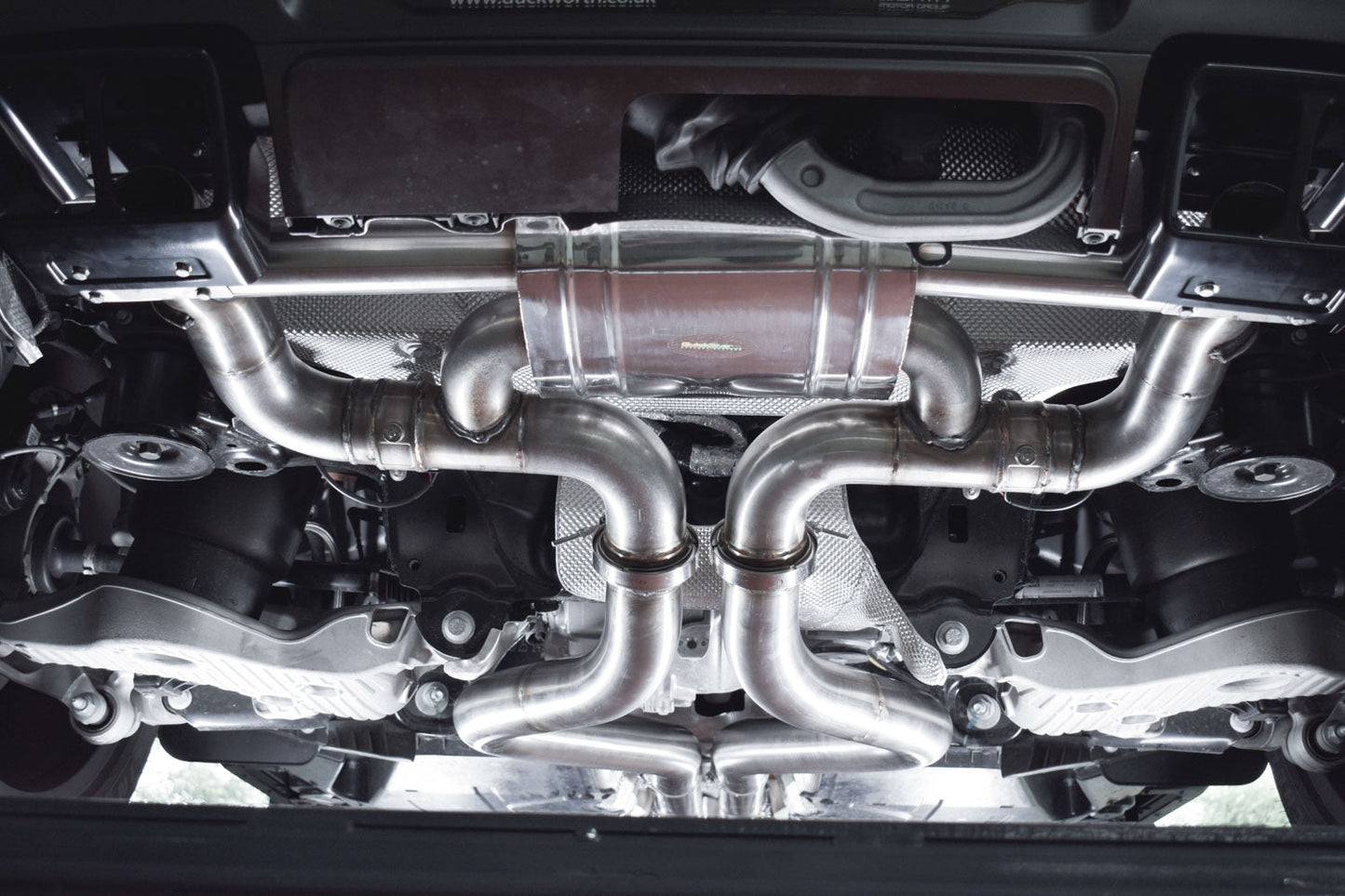 Land Rover Defender OCTA 110 P635 - Sport Exhaust System with Sound Architect™ (2025 on)