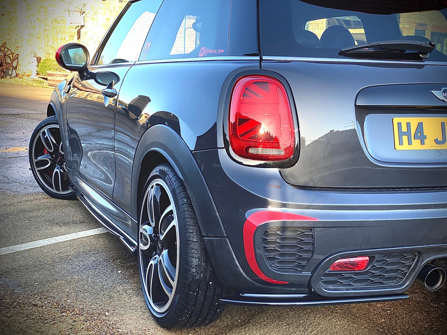 MINI Cooper S F56 JCW - Side Skirt Splitters - TMC Motorsport