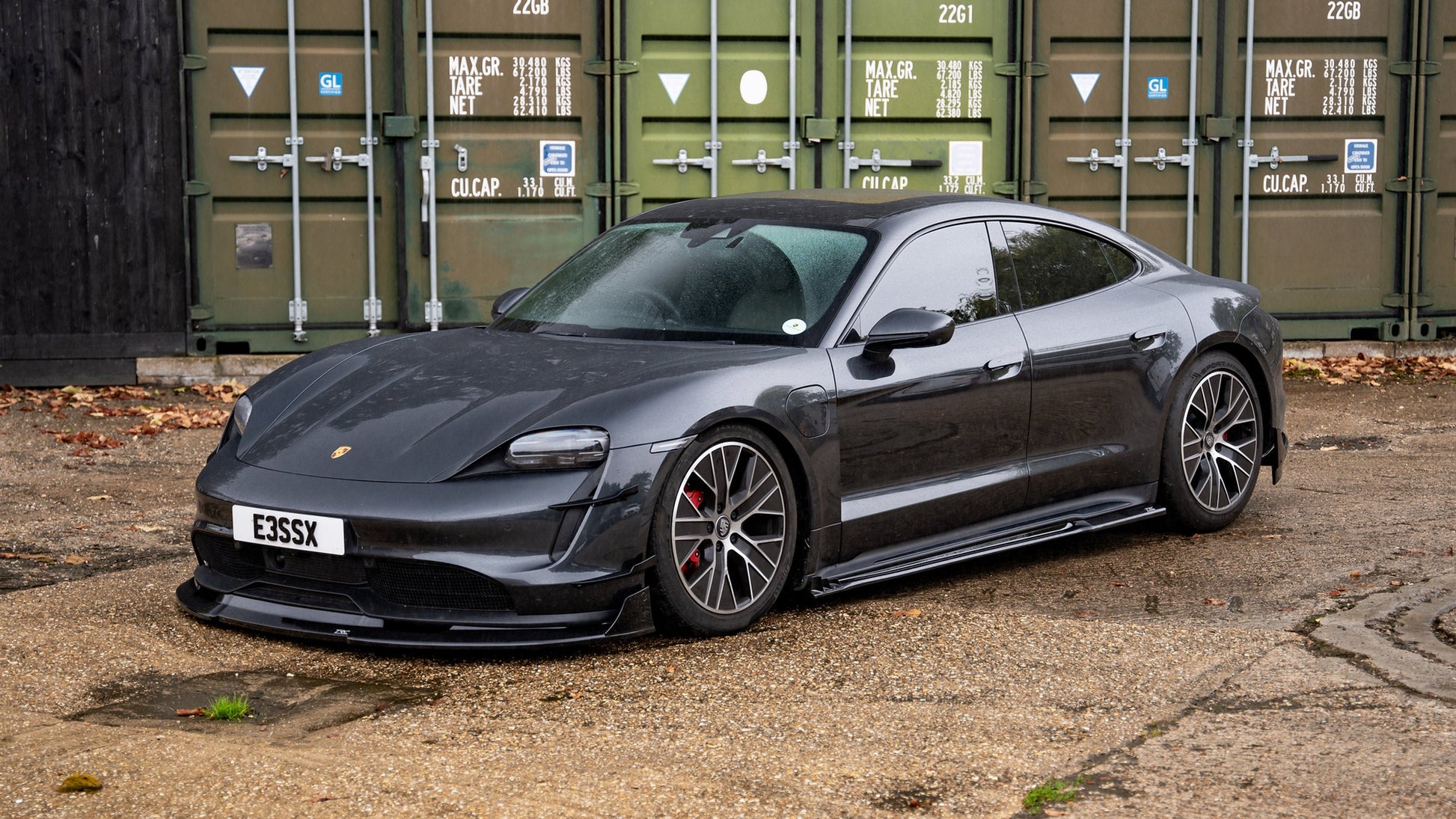 Porsche Taycan Pre Facelift - Side Skirt Splitters and Vortex Generators - TMC Motorsport