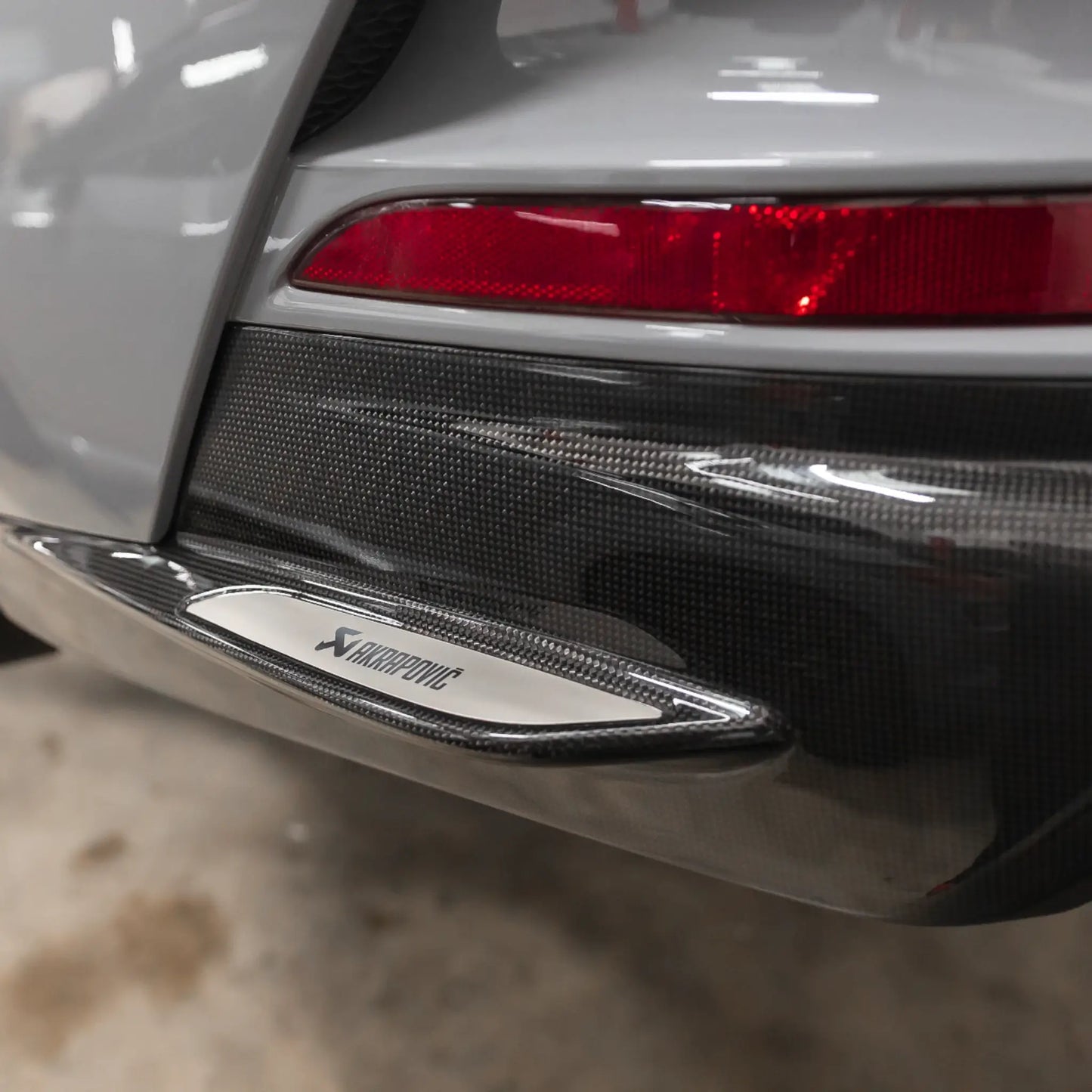 Porsche 911 GT3 / GT3 Touring (992.1) | Akrapovic | Rear Carbon Diffuser (High Gloss) - TMC Motorsport