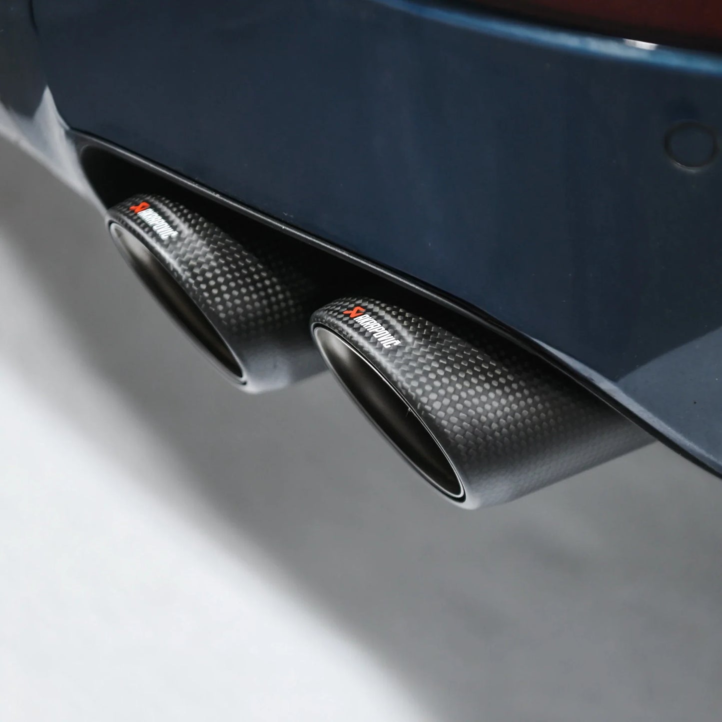 Porsche Cayenne S / GTS / Turbo E-Hybrid (536.2) | Akrapovic | Evolution Line (Titanium) - TMC Motorsport