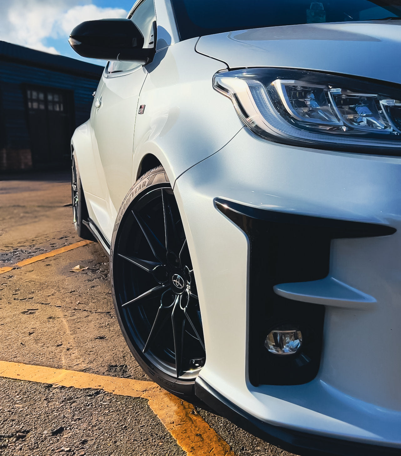 Toyota GR Yaris - Side Skirt Splitters - TMC Motorsport