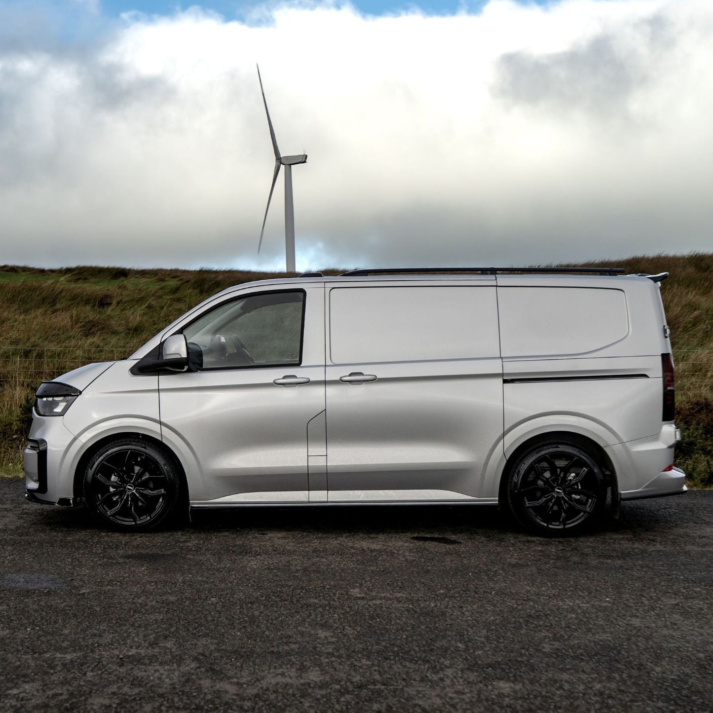 Volkswagen Transporter T7 LWB 2025 on V1 Premium Aero Kit In Gloss Black