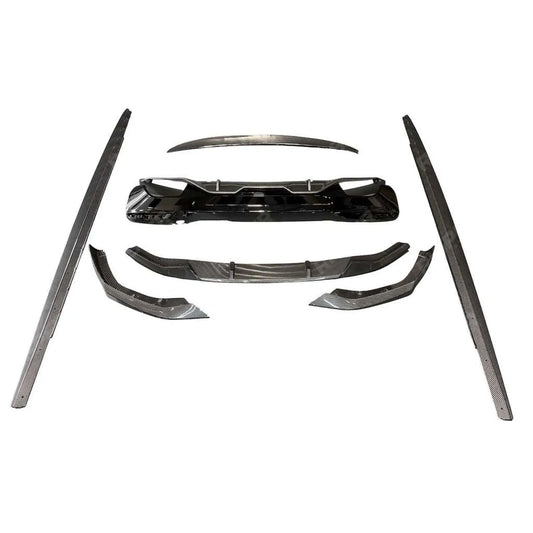 Aero Body Kit in Carbon Look For BMW G30 LCI 2021+