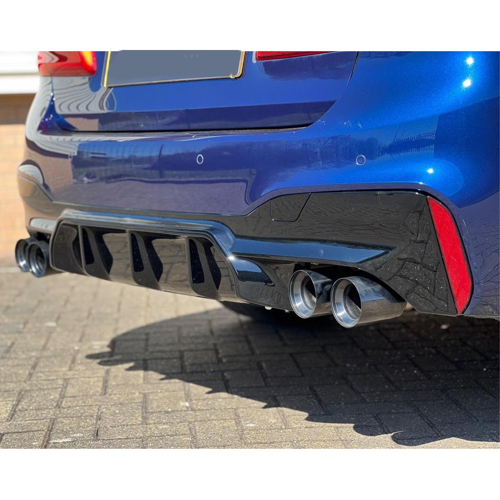 BMW 5 Series M Sport G30 G31 (pre LCI 2017-2020) M5 Look Rear Diffuser - Quad Exit Gloss Black - TMC Motorsport