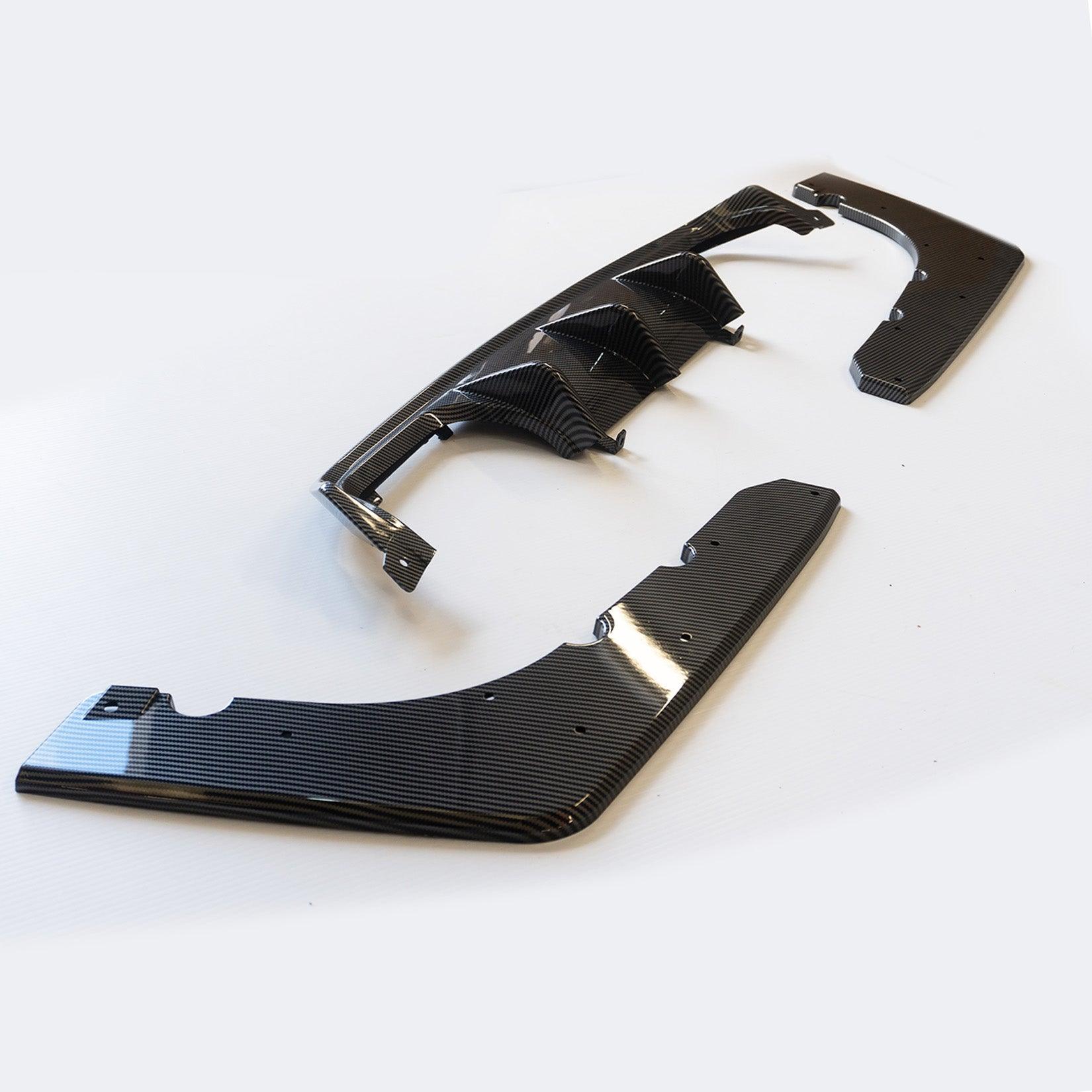 BMW M3 M4 Series F80 F82 V-Style Rear Diffuser in Carbon Look - TMC Motorsport