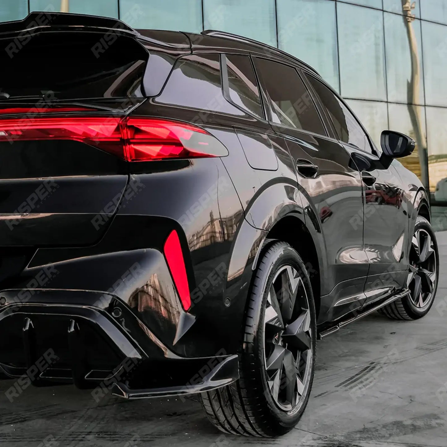 Cupra Terramar MK1 2025 On Side Skirts In Gloss Black